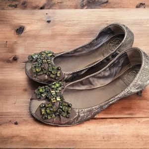 Gently used Tory Burch  AZALEA Jeweled Bow Flats Metallic Gold Olive Shoes